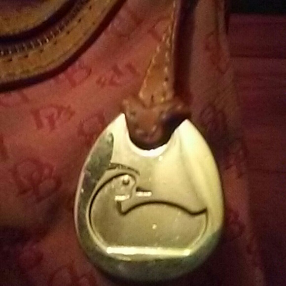 Authentic DOONEY & BOURKE PURSE - Picture 2 of 7